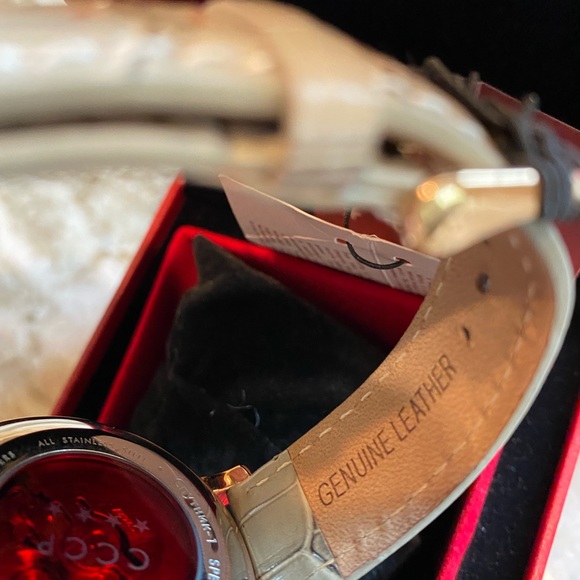 NWT AUTOMATIC CCCP WATCH IN ROSE GOLD TONE W/ LEATHER BAND - Picture 4 of 9